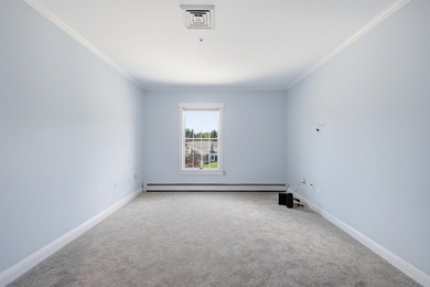 Immaculate and move-in ready, this spacious 1-bedroom, 1-bath - photo 23