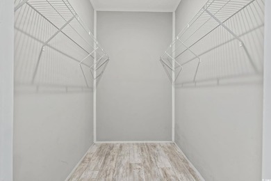 Welcome to Market Village! This welcoming 3-bedroom, 2-bath - photo 29