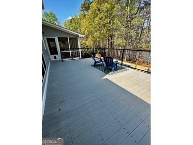 LAKE FRONT, HUGE 8 CAR GARAGE, POOL, DEEP WATER DOCK WITH LIFT - photo 33