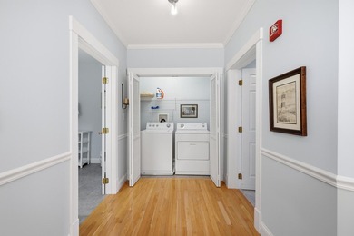 Immaculate and move-in ready, this spacious 1-bedroom, 1-bath - photo 37
