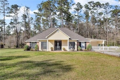 Lake Home For Sale in Springfield, Louisiana