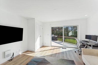 Fully renovated 4-bedroom, 4-bath home set on 2.3 private acres - photo 12