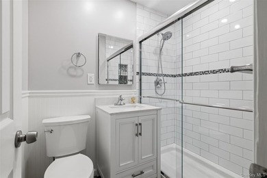 TOWNHOUSE MINT 3 BEDROOM, 2.5 - photo 15