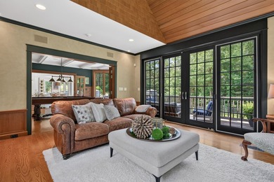 Nestled within Cape Elizabeth's desirable Cross Hill - photo 19