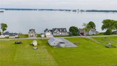 Are you ready to start living the lake life? From the moment you - photo 10