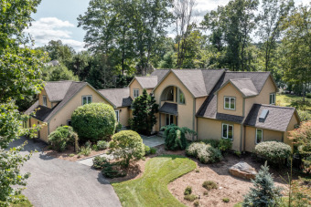Candlewood Lake Home For Sale in New Fairfield Connecticut