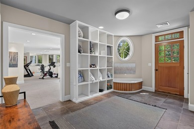 Nestled within Cape Elizabeth's desirable Cross Hill - photo 31