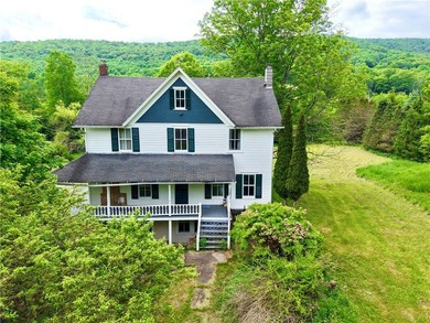 Nestled on 5.65 remarkably private acres along a quiet, bucolic - photo 1