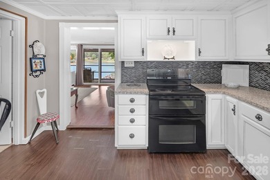 Escape to paradise in this inviting, spacious lakefront home - photo 7