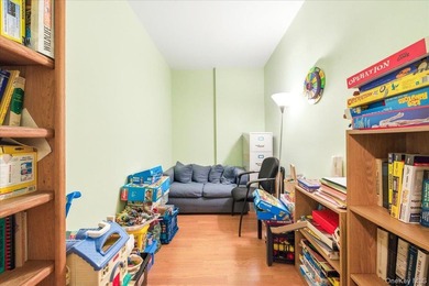 Position your practice in the heart of Forest Hills with this - photo 7