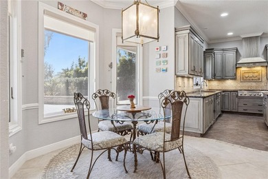 Lakefront Estate with Golf & Waterfront Views | Exclusive Lake - photo 17