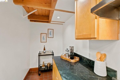 Ground floor loft for commercial use-residential use must be - photo 18