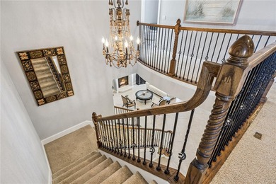 Lakefront Estate with Golf & Waterfront Views | Exclusive Lake - photo 19