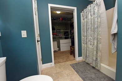 Experience mountain living at its finest with this 4 bedroom, 3 - photo 20
