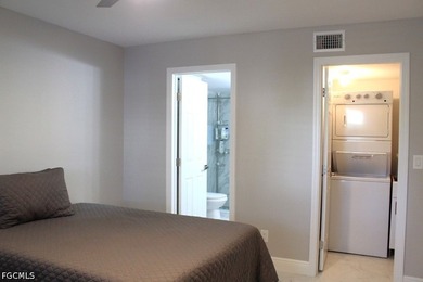 Convenient, 1st-Floor condo in desirable community with lush - photo 25