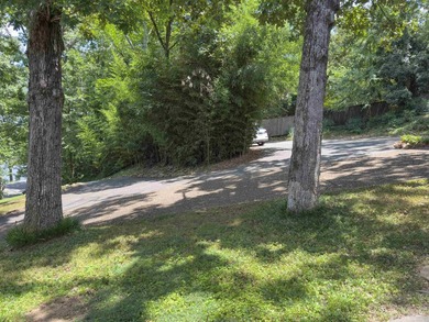 WHAT AN AWESOME VIEW!! This waterfront 4-bedroom, 3-bath home is - photo 36