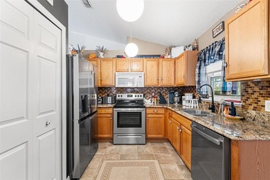 Seller Motivated!! Welcome to Royal Hills, where comfort, space - photo 13