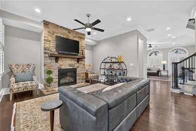 Luxury Townhome Living at Its Finest! Welcome to an exceptional - photo 23