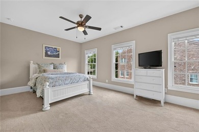 Luxury Townhome Living at Its Finest! Welcome to an exceptional - photo 37