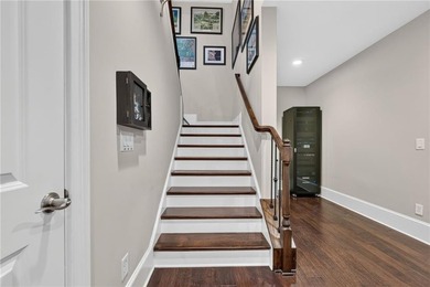 Luxury Townhome Living at Its Finest! Welcome to an exceptional - photo 41