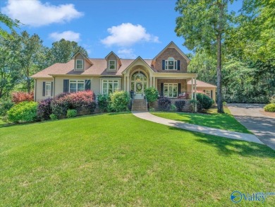 Lake Home For Sale in Scottsboro, Alabama