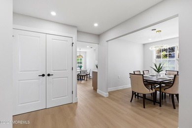 Welcome to the good life in sought-after Leisure Knoll! This - photo 15