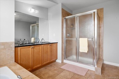 Welcome to this truly move-in ready 3-bedroom 2.5 bath Townhouse - photo 19