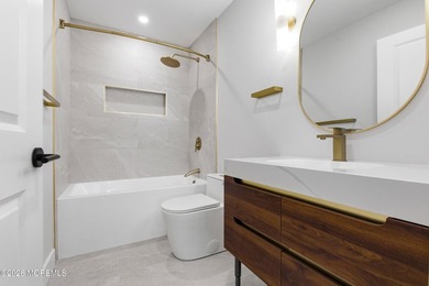 Welcome to the good life in sought-after Leisure Knoll! This - photo 25