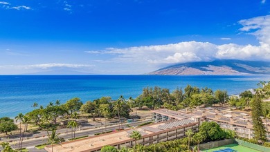 At Maui Parkshore 105, days begin with the sound of the ocean - photo 48