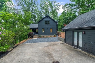 Lake Home For Sale in Gainesville, Georgia