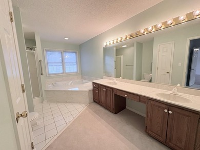 Come & view this prime two bedroom two bathroom home on the 9th - photo 15