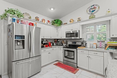 Stunning 3BED/2BATH home with 2-car garage nestled on a quiet - photo 15