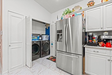 Stunning 3BED/2BATH home with 2-car garage nestled on a quiet - photo 16
