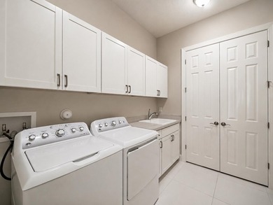 Experience elevated Florida living in this luxurious 3-bedroom - photo 41