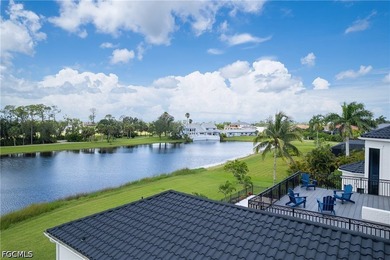 Fully renovated lakefront estate in the prestigious gated - photo 43