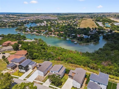 Lake Home Sale Pending in Fort Worth, Texas