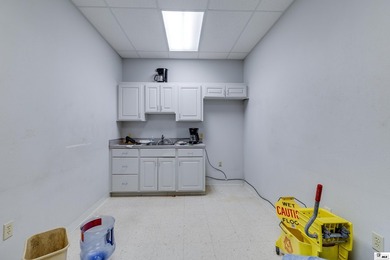 This is a one of a kind commercial opportunity in Ruston. I-20 - photo 19