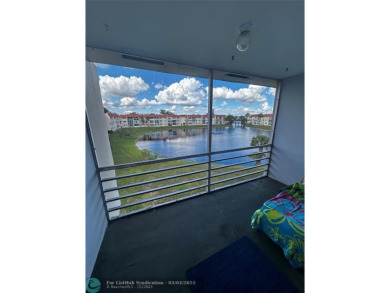Lake Condo For Sale in Fort Lauderdale, Florida