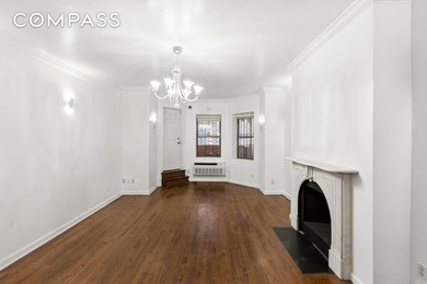 VALUE-PLAY IN CENTRAL HARLEM Located on a quiet, tree-lined - photo 8