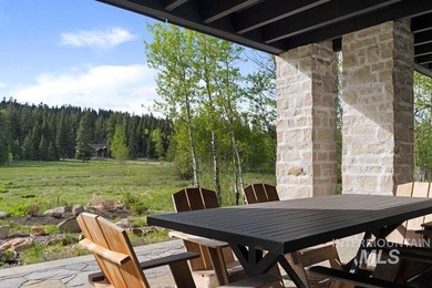 Wake up to a view that will never change. Bordering a protected - photo 26