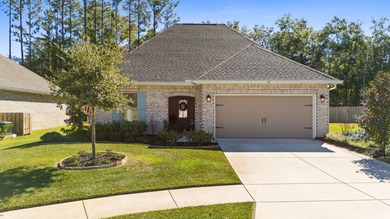 (private lake, pond, creek) Home For Sale in Freeport Florida