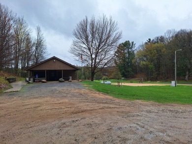 3 bed 2 bath home on 2 lots in the Whiskey Creek Condo - photo 32