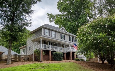 Timeless Southern charm meets modern comfort in this beautifully - photo 5