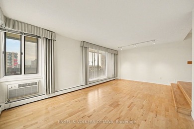 Welcome to this spacious and well-maintained 2-bedroom end-unit - photo 7