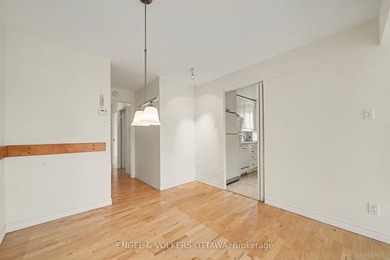 Welcome to this spacious and well-maintained 2-bedroom end-unit - photo 10