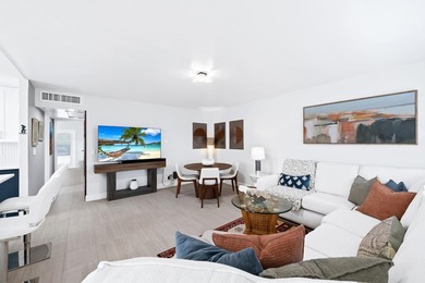 Stunning fully remodeled 2BR/2BA Corner Villa in Kings Point! - photo 24