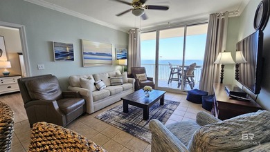 MOTIVATED SELLER! This gulf front 3 bedroom/3.5 bath high rise - photo 6