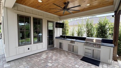 Beautiful Cottage on Lot 19 in Fairhope Motorcoach Resort!! - photo 9