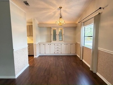 This charming 2-bed, 2-bath home offers low-maintenance living - photo 7