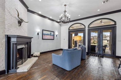 Stunning 5,776 sq.ft. lake-front home on beautifully landscaped - photo 11